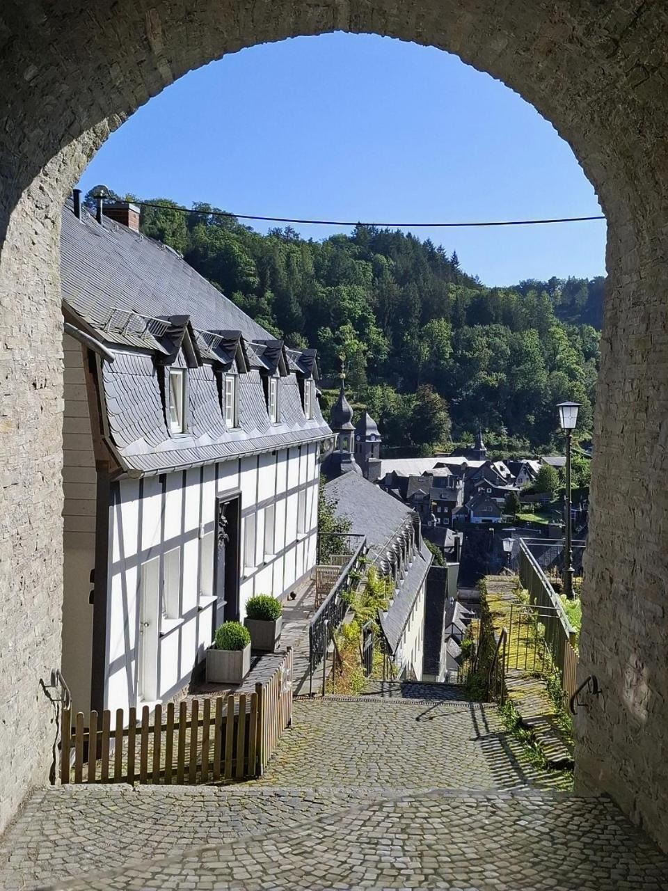 Stachelburg Apartment Monschau Ngoại thất bức ảnh